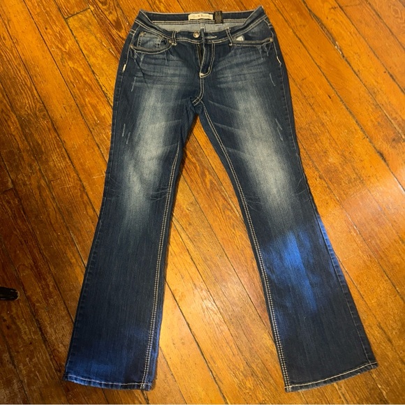 LOVE NATION Denim Blue Jeans Size 10 Bling Pocket Bootcut Mid-Rise Embroidered - Picture 3 of 8